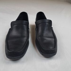 Gucci Black Leather Driving Loafers 117702 Size 8B  Authentic Italy Slip On Shoe
